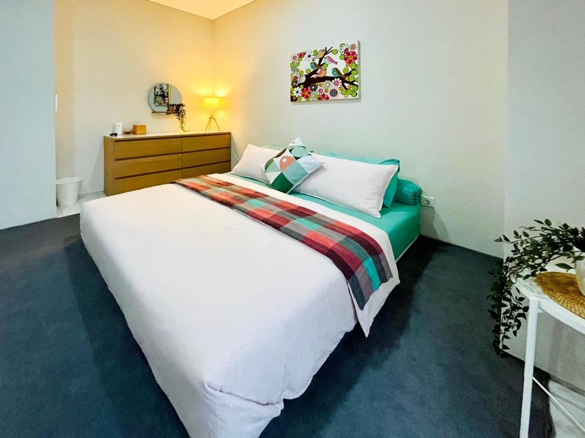 Larisa Homestay Syariah Padalarang Ngoại thất bức ảnh